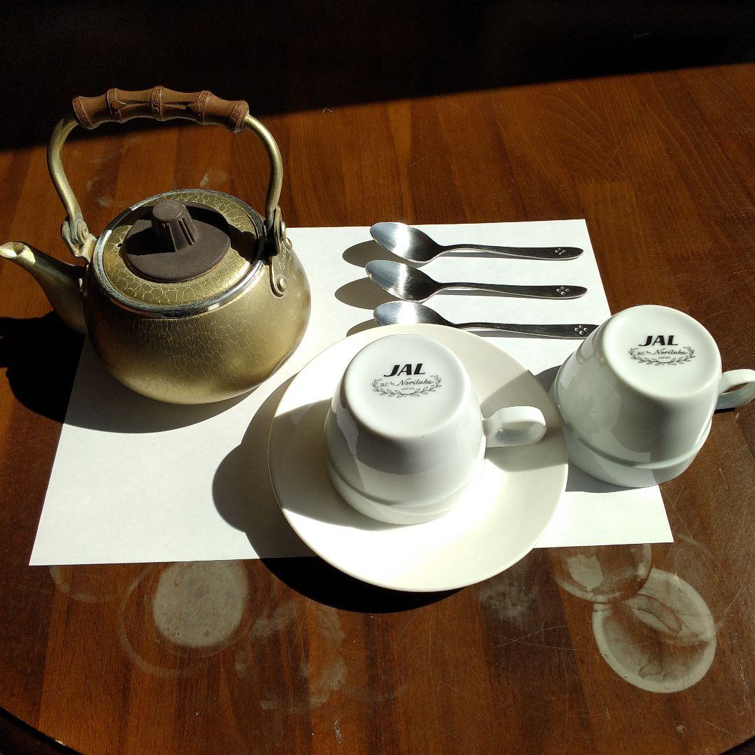 JALジャンボジェット機ファ－ストクラスで使用されていた銅製急須コ－ヒ－カップ。