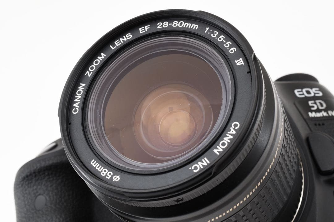 ☆保証付き　Canon EOS 5D Mark IV標準レンズセット☆