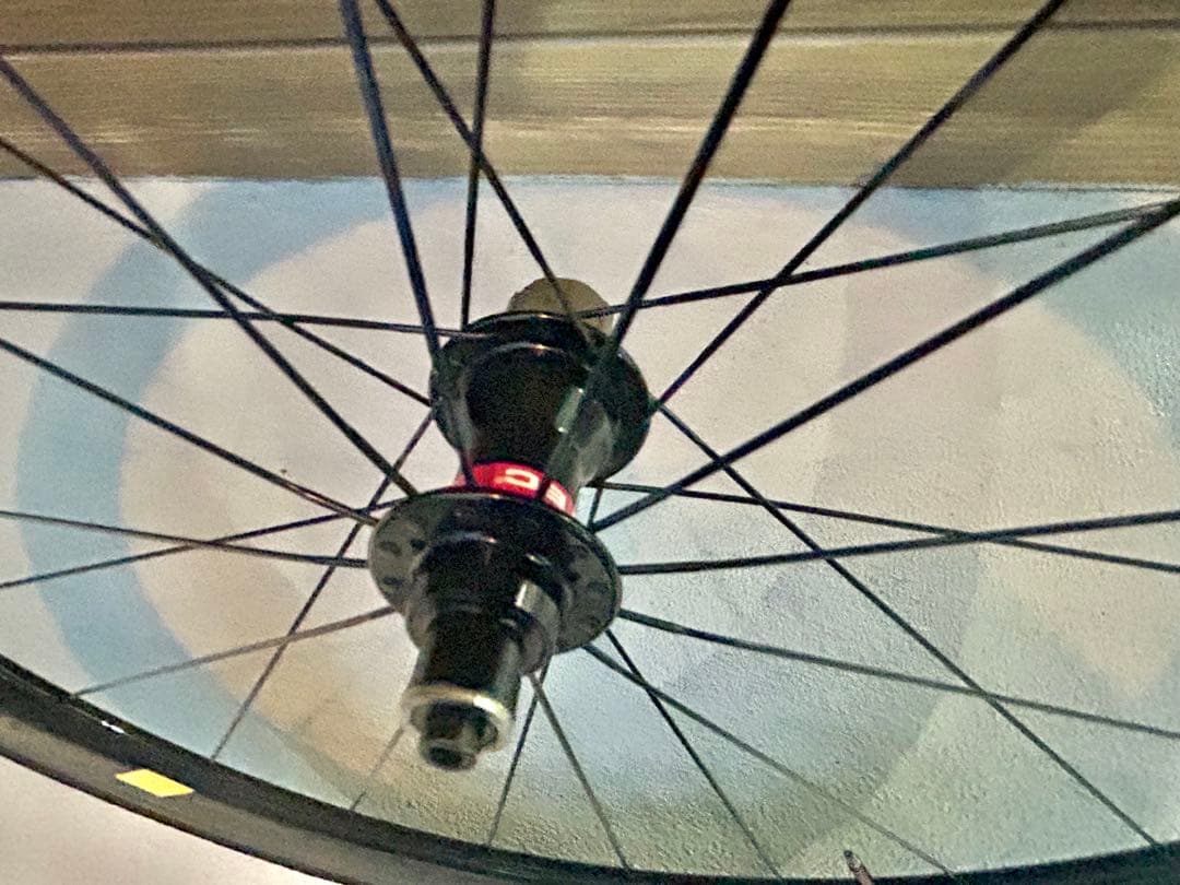 【カーボンホイール後輪】+チューブラータイヤ重量1.02kg