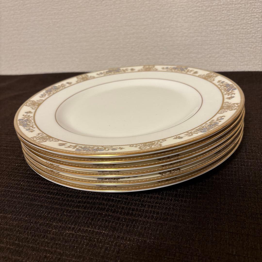 ウェッジウッド　クリブデン　ディナープレート　22.5cm