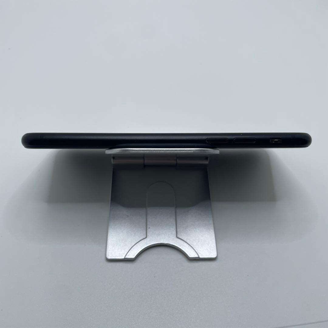 【格安美品】iPhone SE2 128GB simフリー本体 349