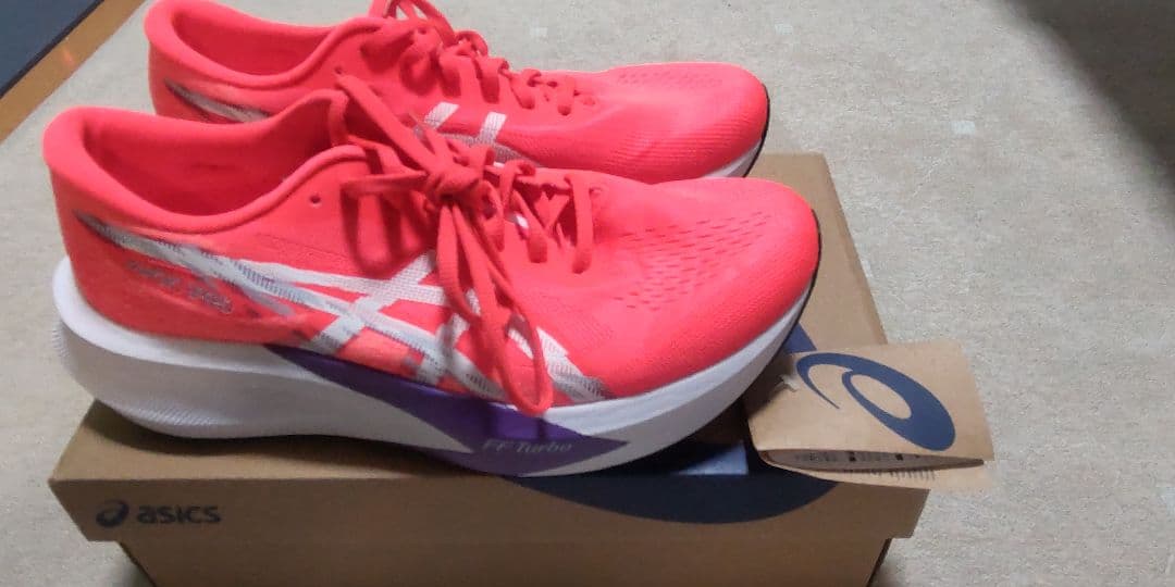 ASICS マジックスピード4 FLASHRED/WHITE 27.0