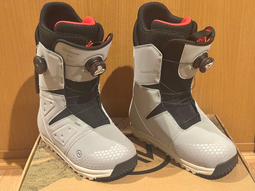 新品未使用　27.5cm nidecker Altai 　スノーボード　ブーツ
