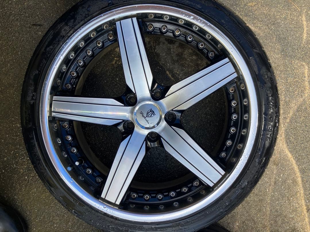 19インチ ホイールセット トラフィックスター