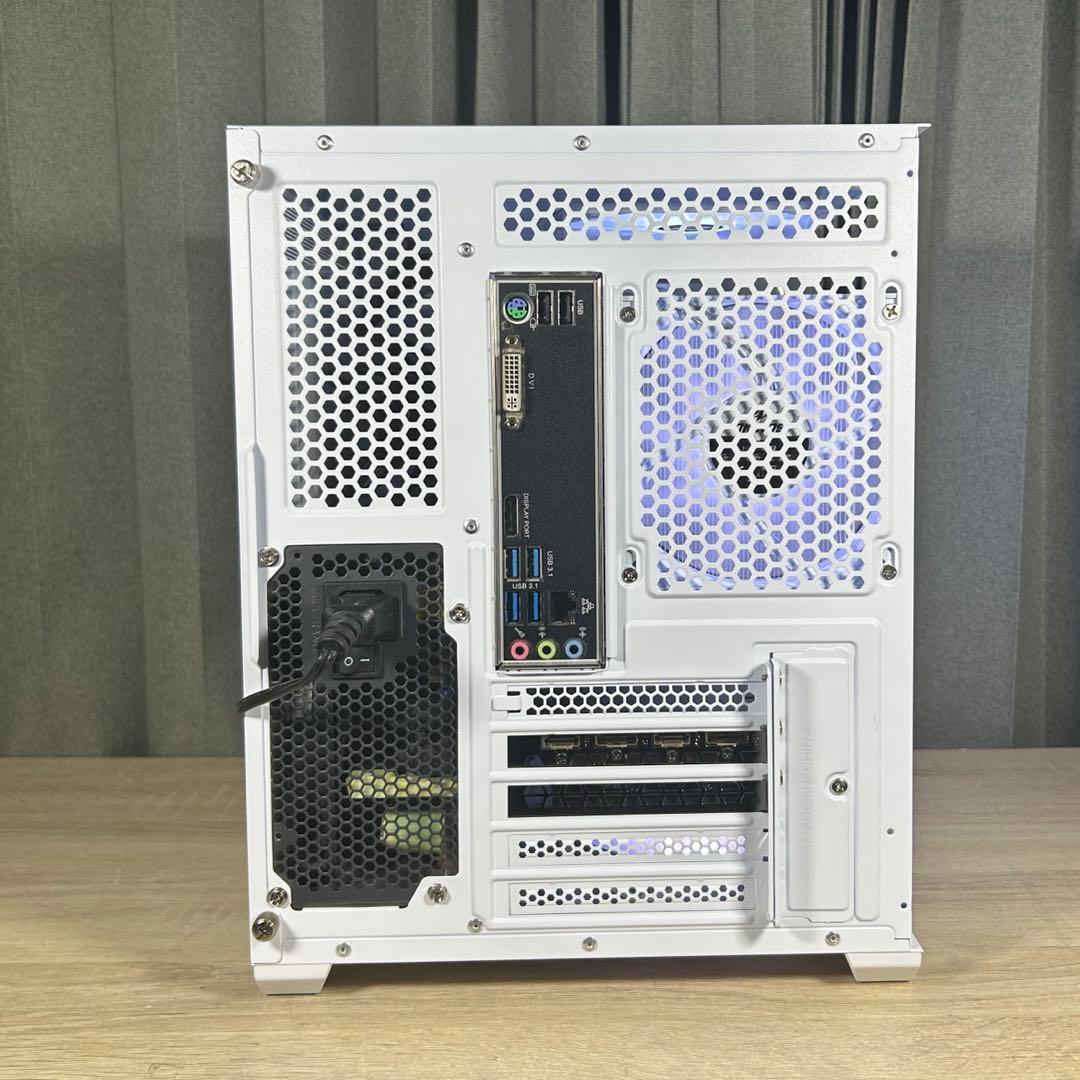 超高性能 白 ゲーミングPC RTX3070 Windows11 ワイルズ快適