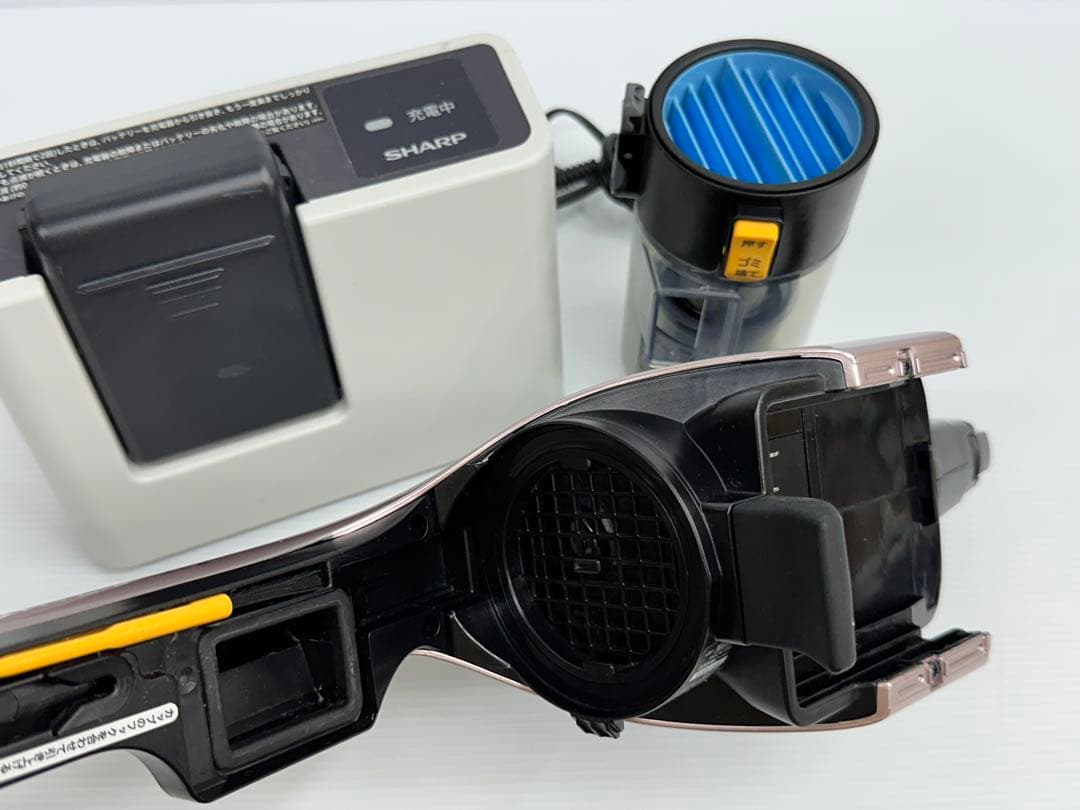 中古　2020年製　動作保証　掃除機　シャープ　EC-VR3S-N 充電器セット