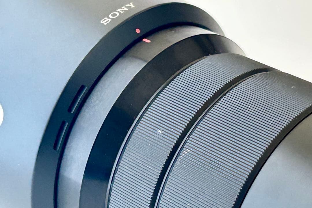 Sony E PZ 18-105mm F4 G OSS レンズ