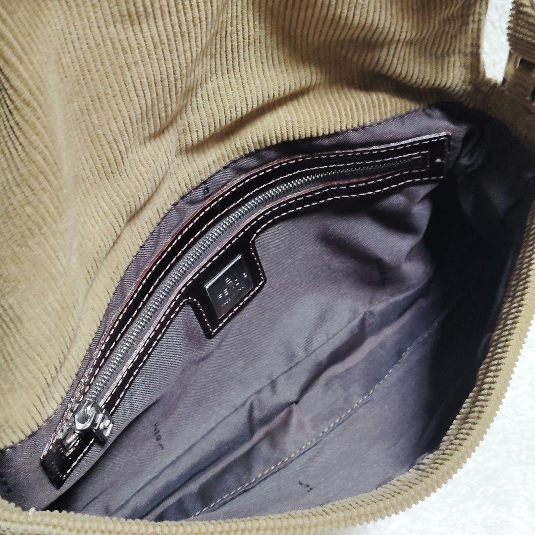 フェンディ　マンマバケット　ワンショルダーバッグ　コーデュロイ　美品　ベージュ