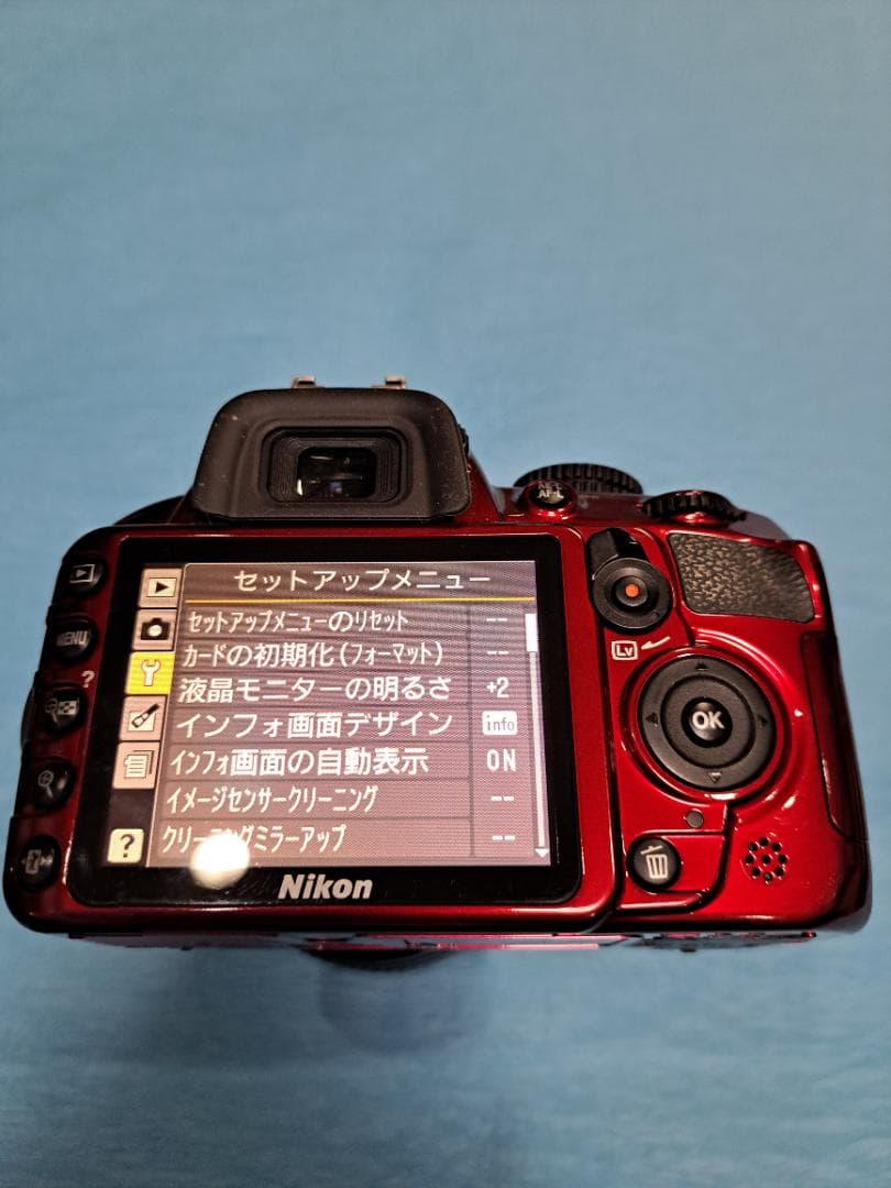 最終特別特価　Nikon D3100【大人気のメタリックRED】 ズームレンズ