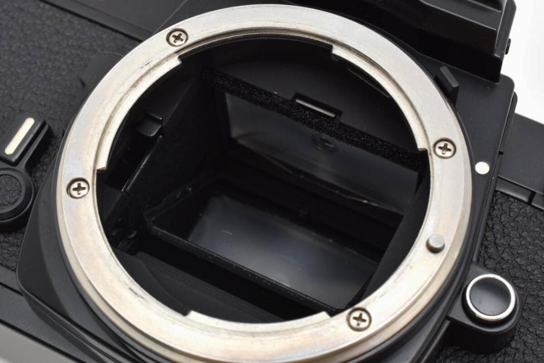 ニコン Nikon　New FM2 ボディ ブラック 1441