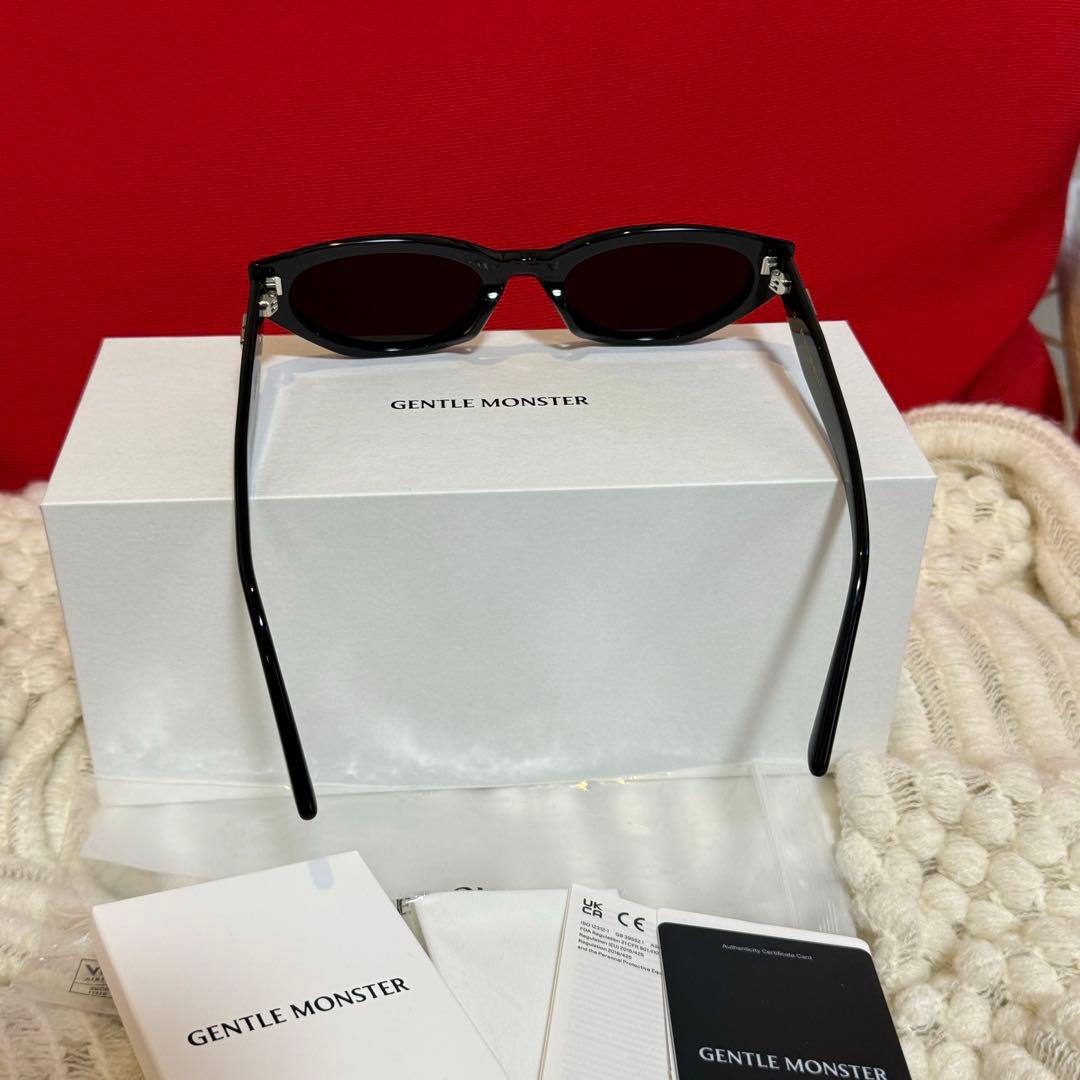 『新品未使用』 GENTLE MONSTER ROCOCO サングラス ジェニ