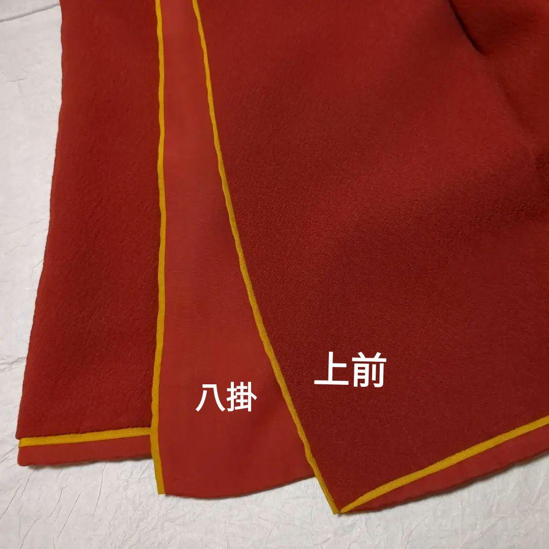 縮緬無地の振袖　ふきに凝った 親子共有　小物で楽しむ振袖