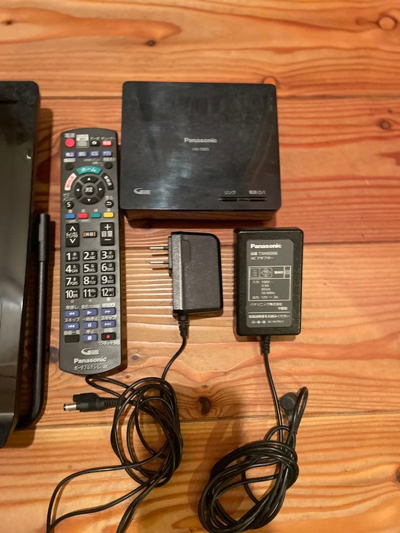 Panasonic ポータブルテレビ UN-19CFB8D