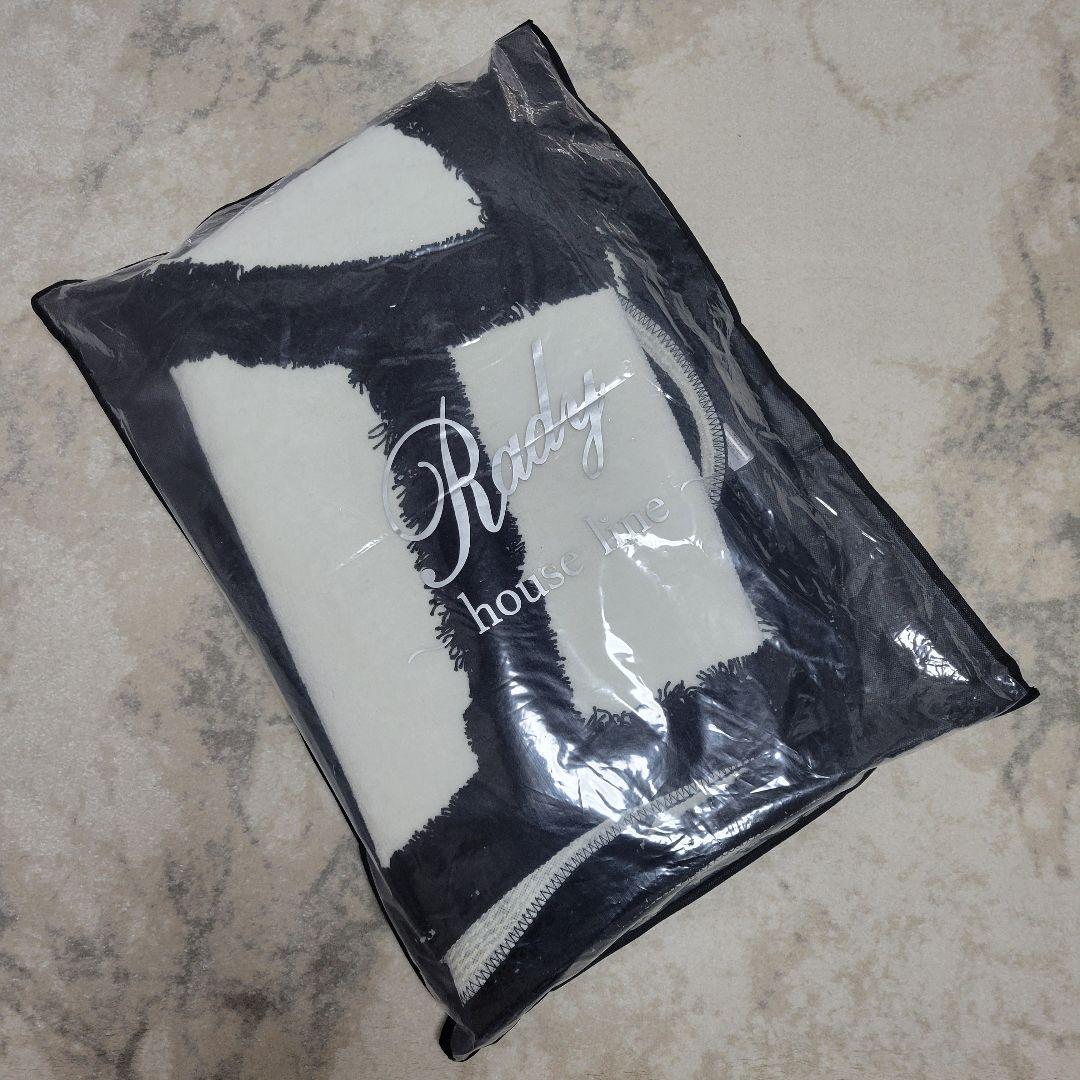 Rady　リボンラグマット