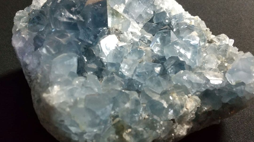 セレスタイン 原石