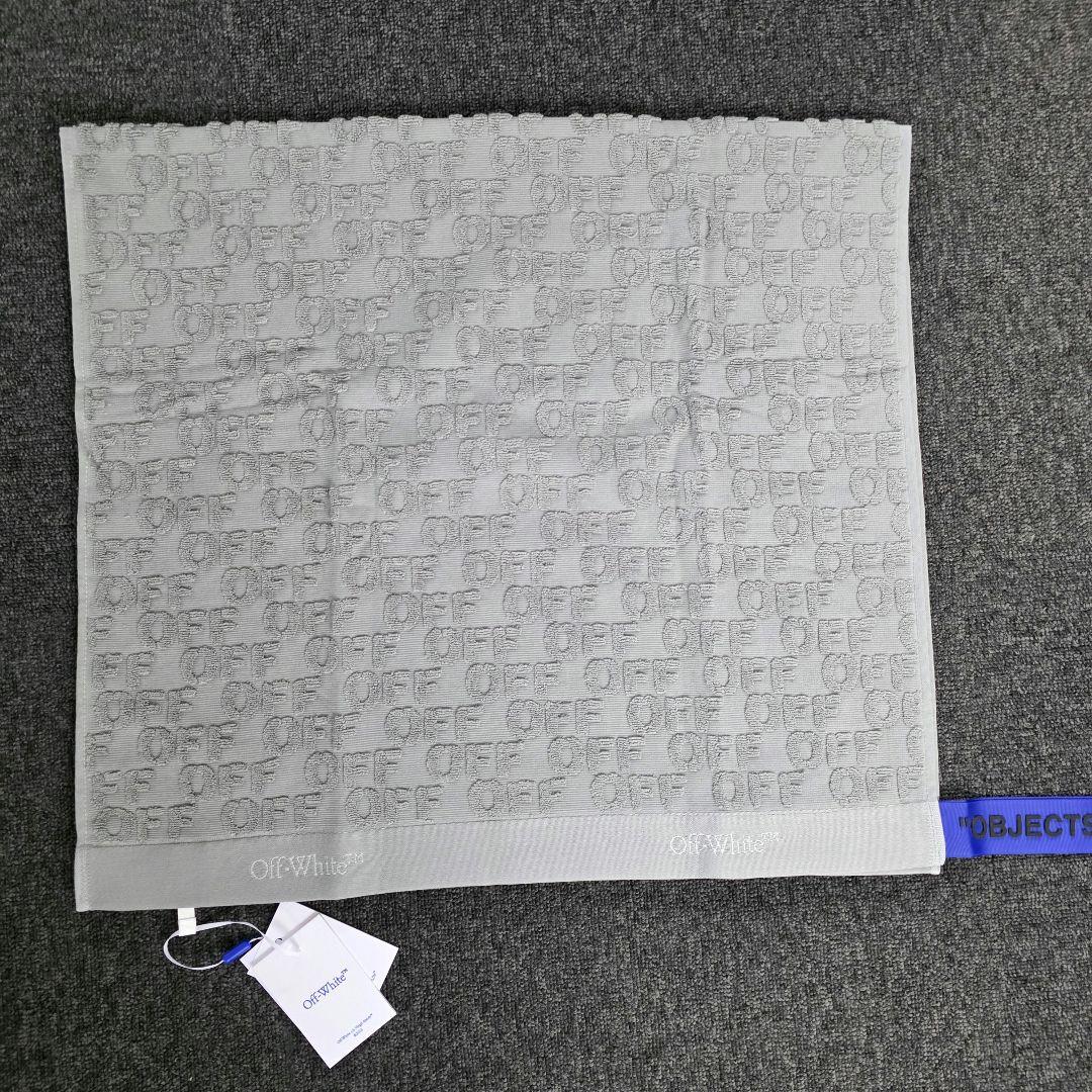 新品未使用品　Off-White シャワータオル　２枚セット　グレー