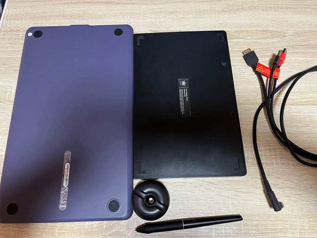 HUION 液タブ Kamvas 13 紫