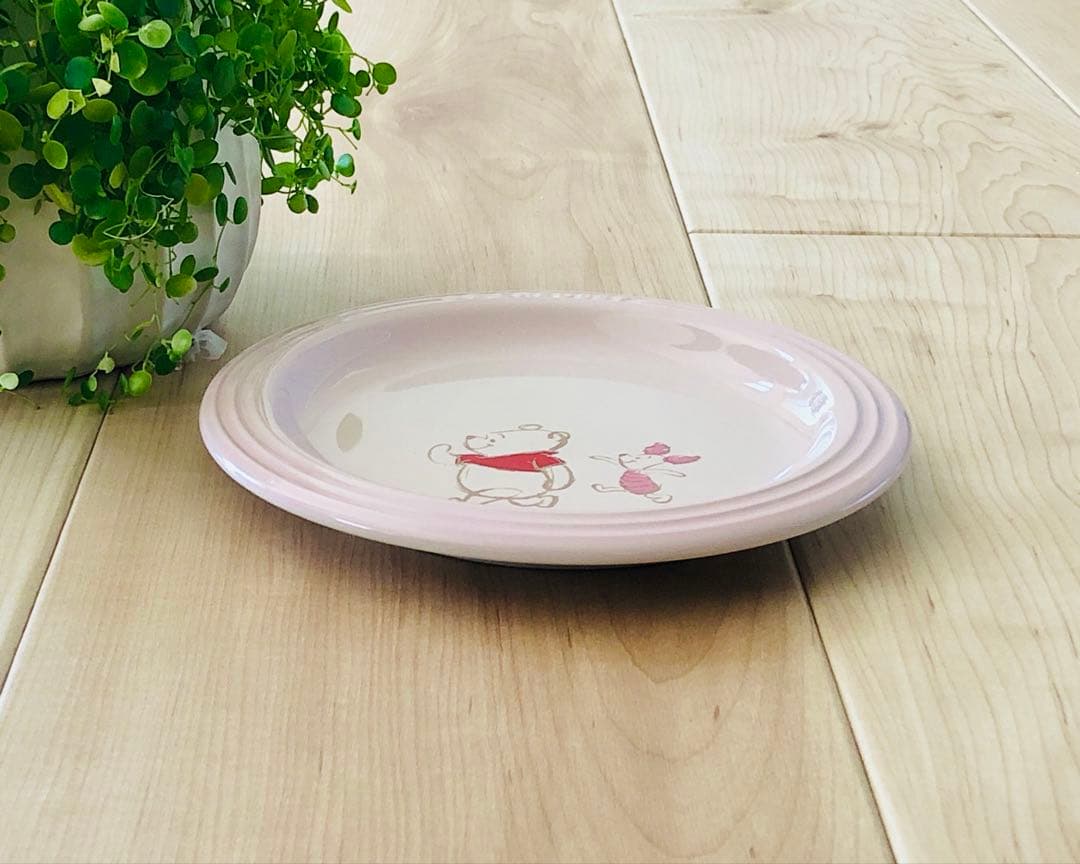 Le Creuset（ル・クルーゼ）プーさんシリーズ　プレート　4枚セット