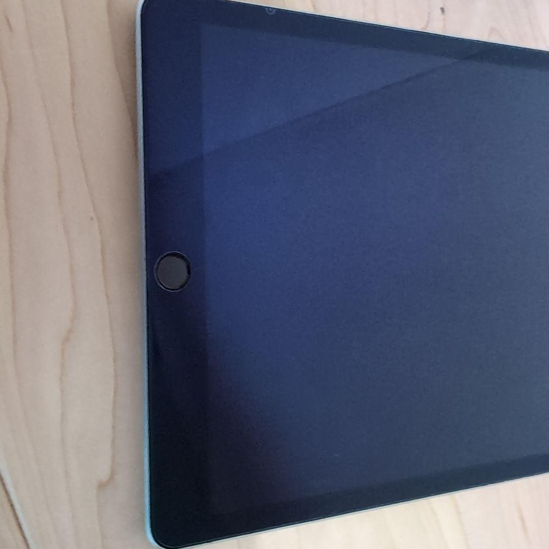 iPad (第9世代) 64GB