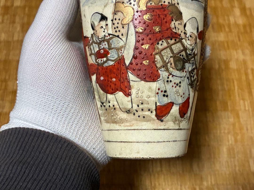 明治期 薩摩焼 金彩 色絵 人物紋 花入 時代物 印あり 箱入