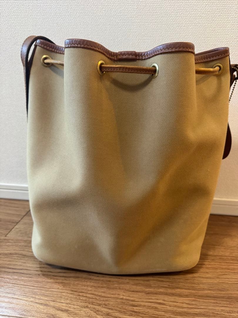 Brady ブレディ カルダー ベージュ 巾着 ショルダーバッグ 英国製