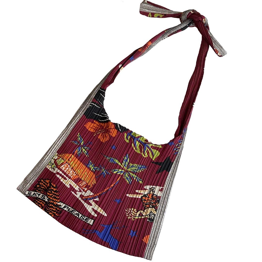 プリーツプリーズ イッセイミヤケ PLEATS PLEASE バッグ ハワイ