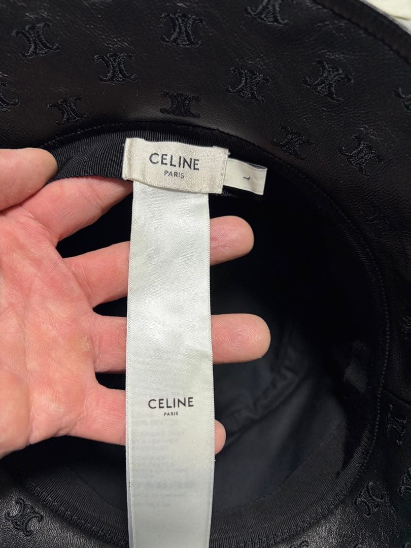 12日まで特価YZERR着用　CELINE ブラック レザーバケットハット