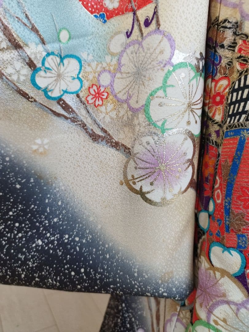 正絹☆古典調絵羽柄の着物単品