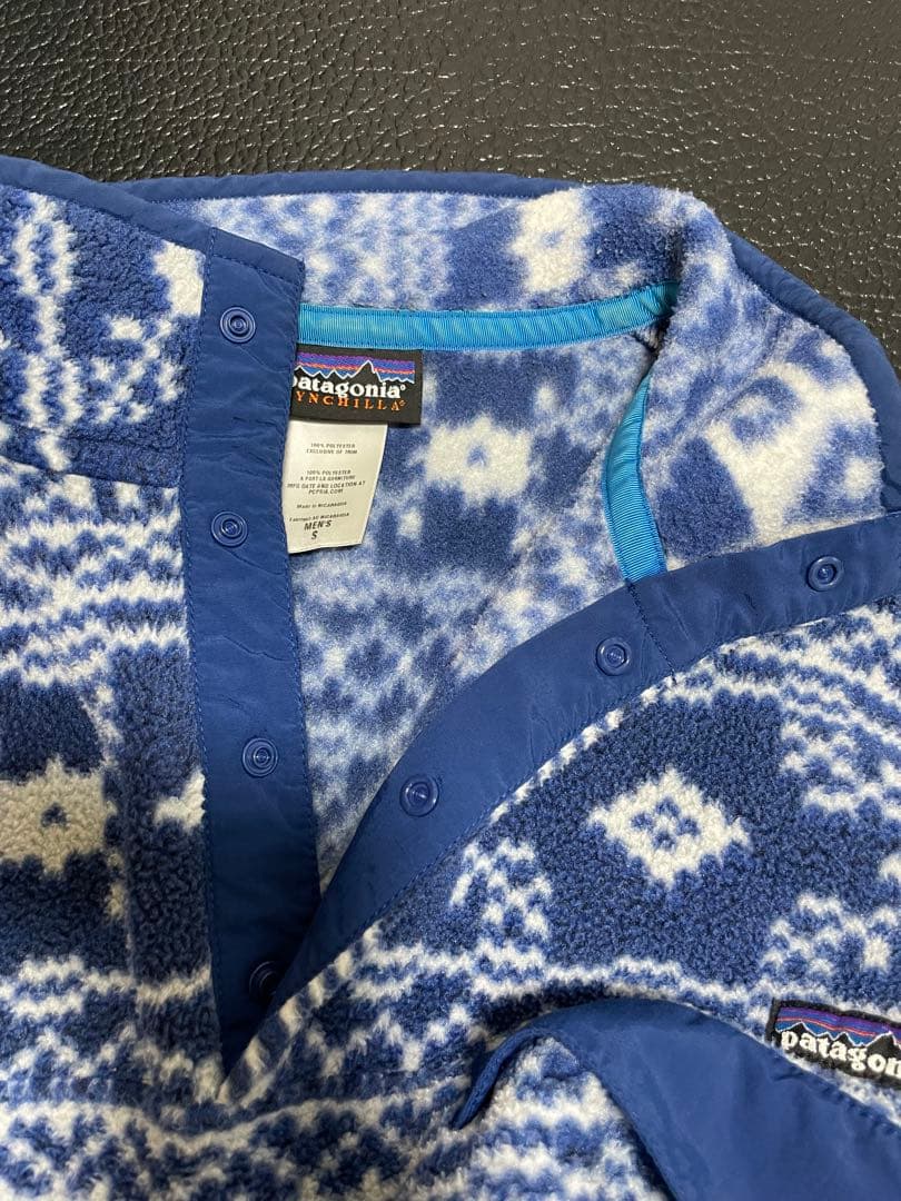 2011年　patagoniaフリース　シンチラスナップT 雪柄　S