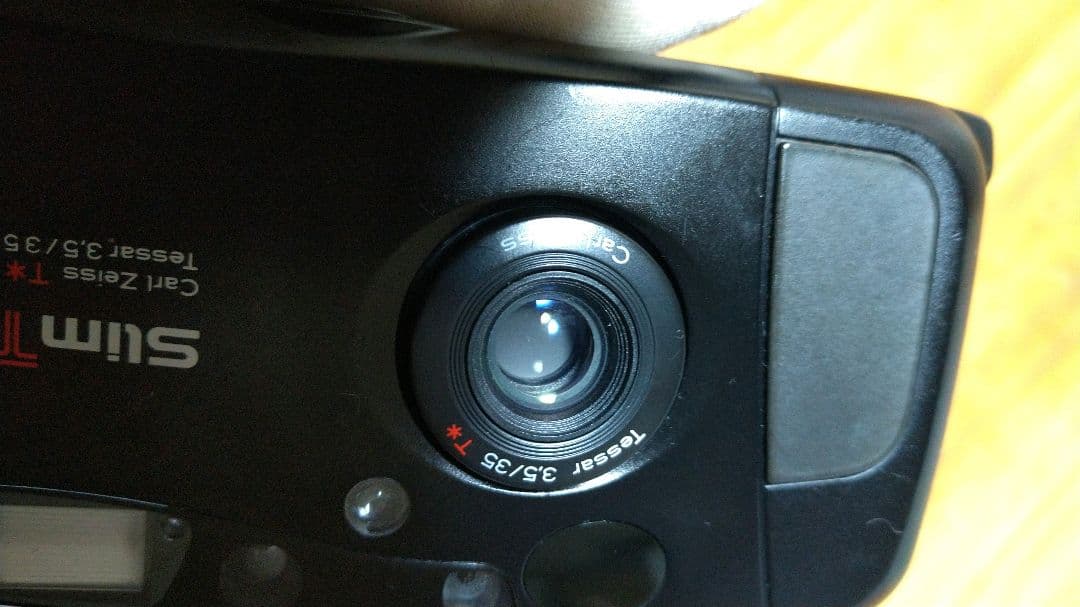 稼働品！kyocera Slim T Carl Zeiss T* 35 F3.5
