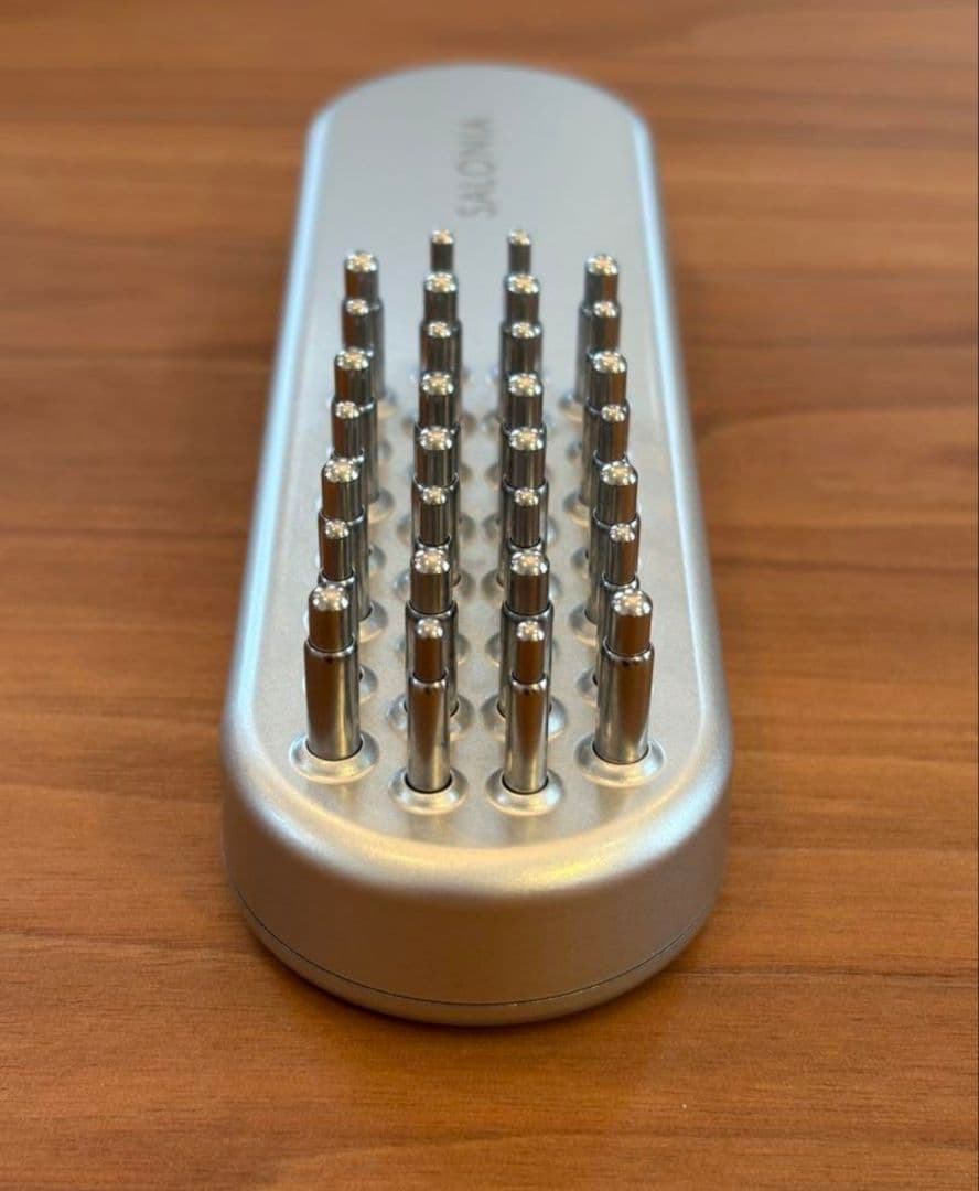 【極美品】サロニア電気ブラシEMS SALONIA 美顔器SAL-22206SL