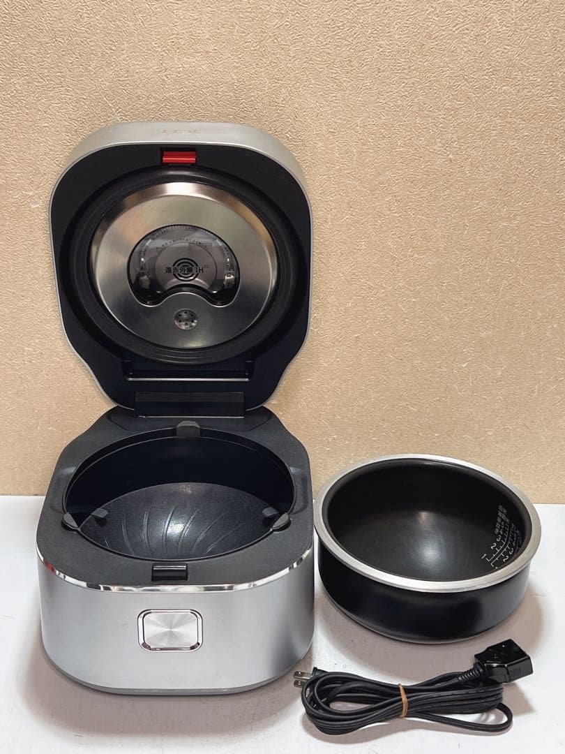 T-fal ザ・ライス　遠赤外線3DIH炊飯器 シルバー RK890EJP