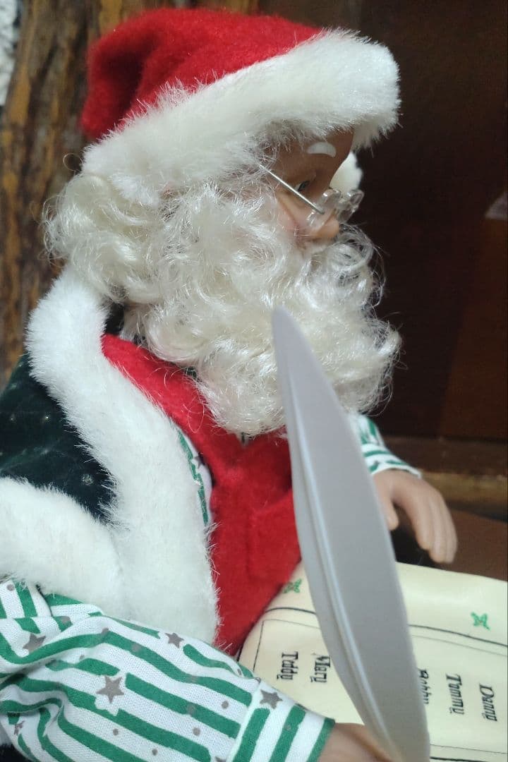 海外製　サンタクロース　人形