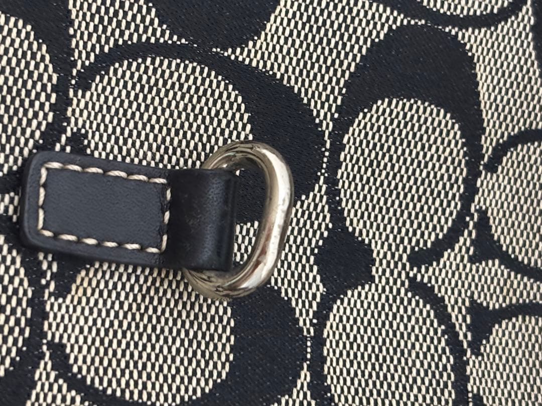 【美品】Coach シグネチャー ワンショルダーバッグ