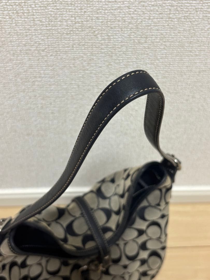 【美品】Coach シグネチャー ワンショルダーバッグ