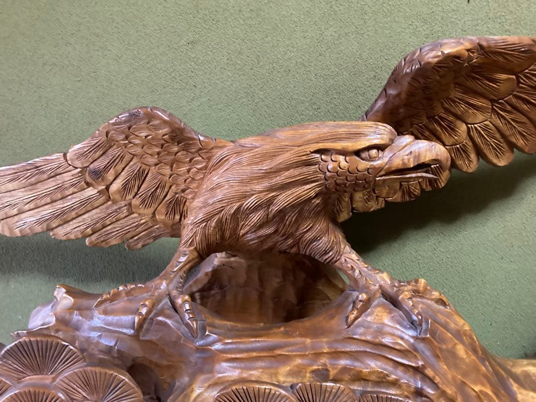 木製彫刻 虎　鷹アンティーク　天然木　置物 縁起物　一枚板