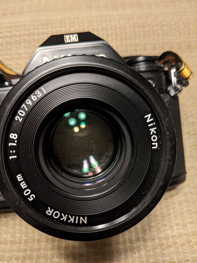 ⑦ニコン　Nikon EM 　一眼レフカメラ
