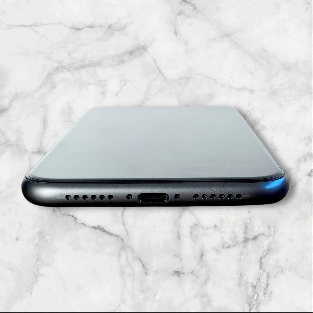 美品 箱あり iPhone11 本体 SIMフリー ブラック 128GB