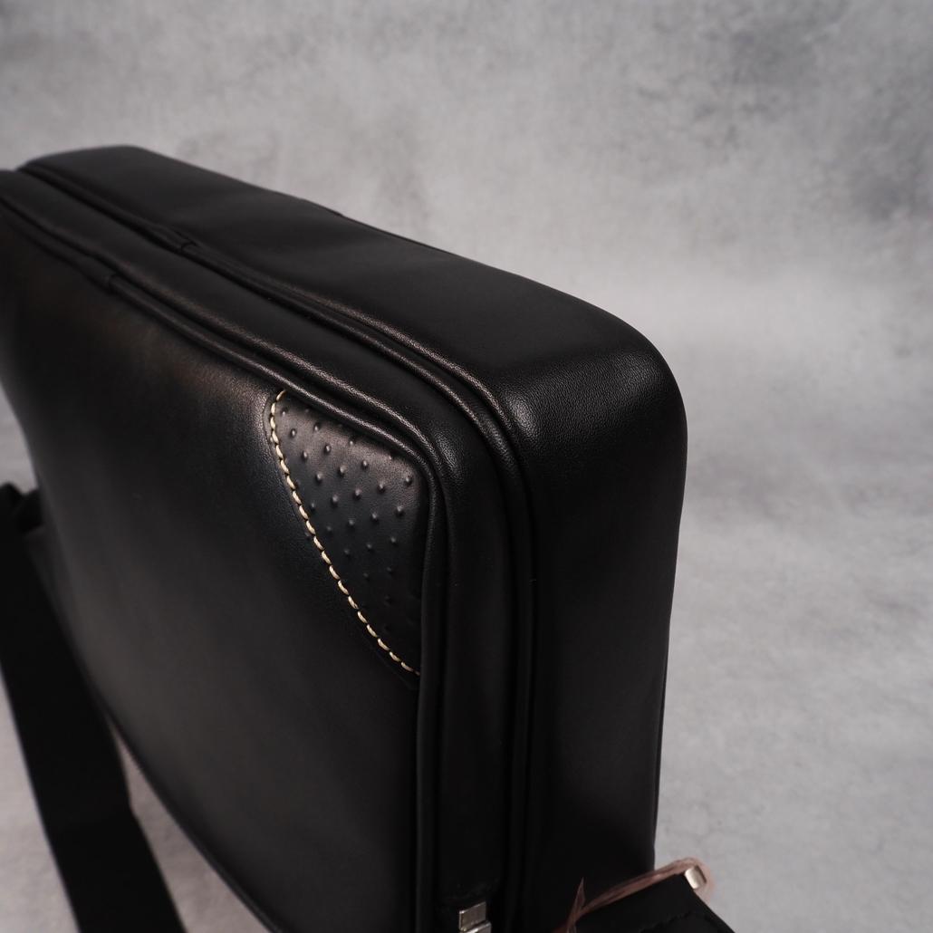 25年最新 タグ、袋付き未使用 DUNHILL ショルダーバッグ 定価16万円