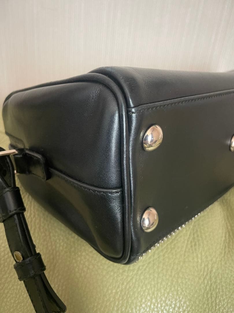 SAINT LAURENT サンローランショルダーバッグ　ベイビーダッフル