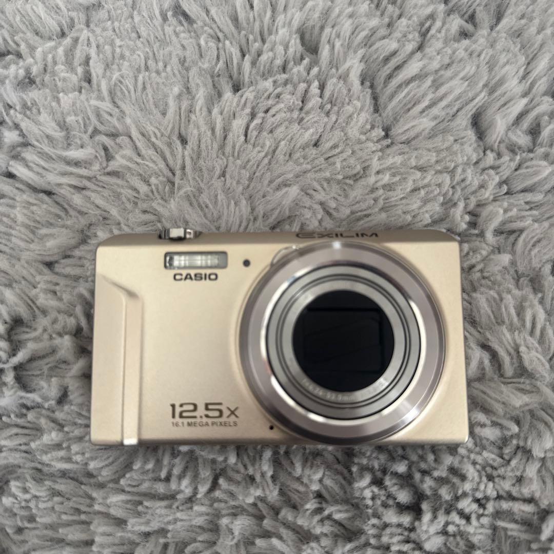 CASIO EXILIM 12.5倍ズームデジタルカメラ　ジャンク品