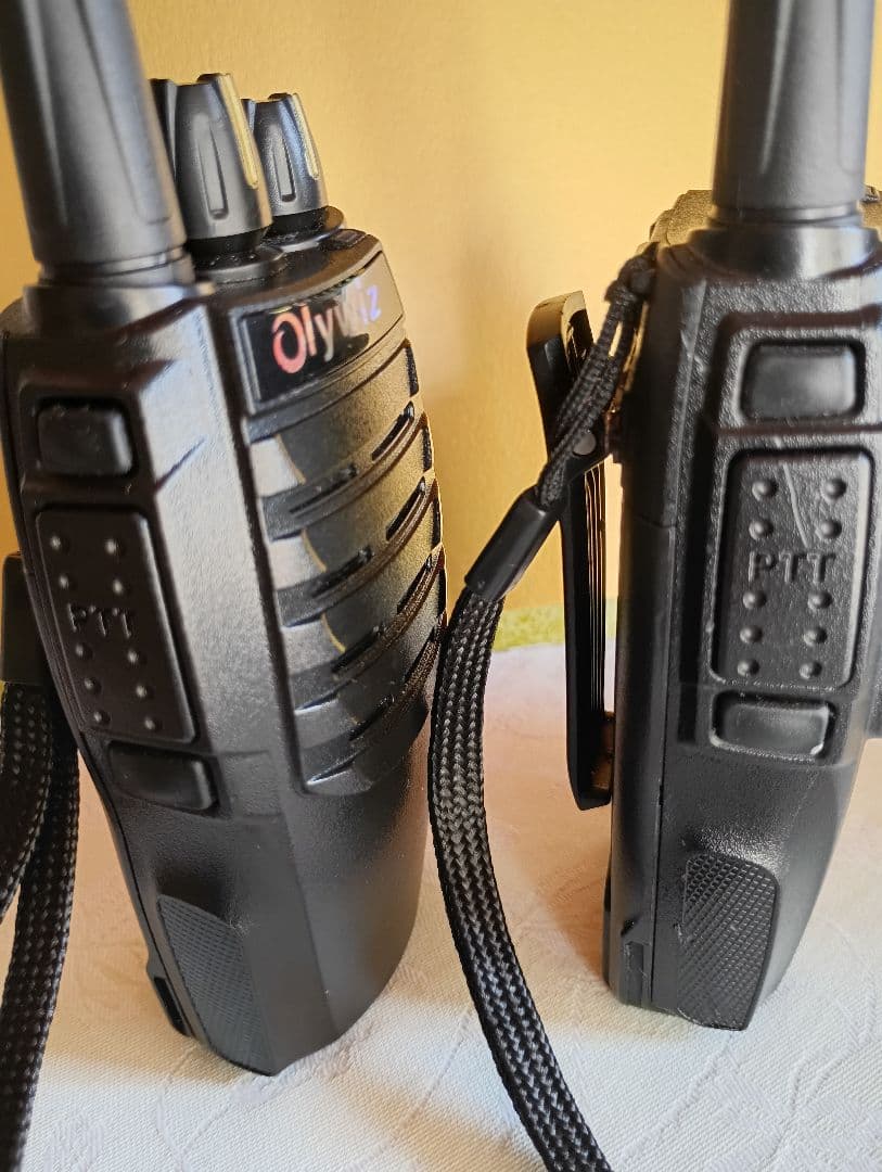 全て揃ってすぐ使える長距離 トランシーバー 4台セット