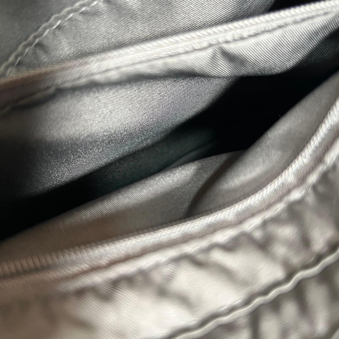 WEB限定イアパピヨネ 柄ワイドテープ ショルダーバッグ ブラック