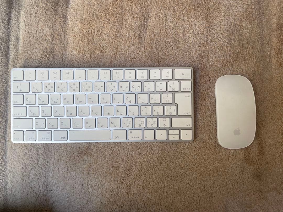 【マウス、キーボード付】iMac 21.5インチ (Late 2015)