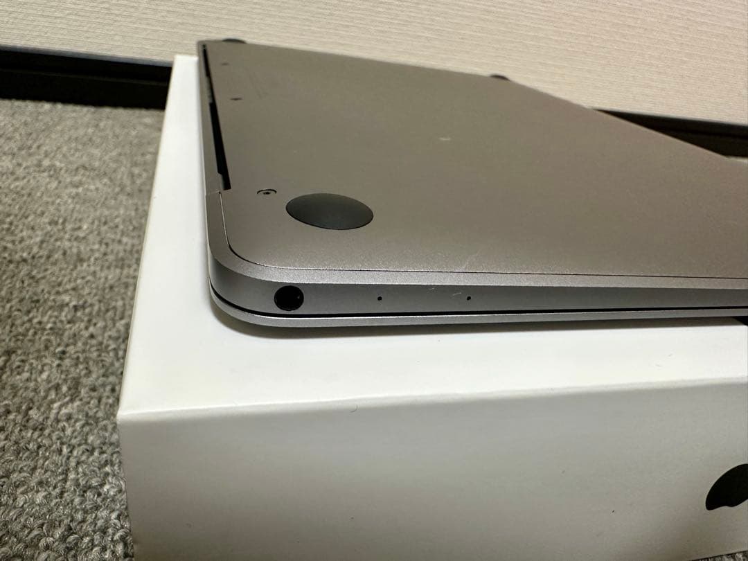 MacBook 12インチ 16GBメモリ/256GB SSD日本語キーボード