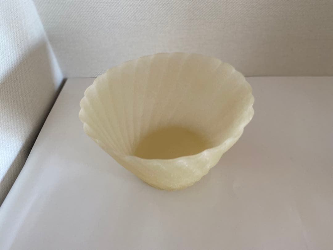 大室桃代さん　ガラス　器