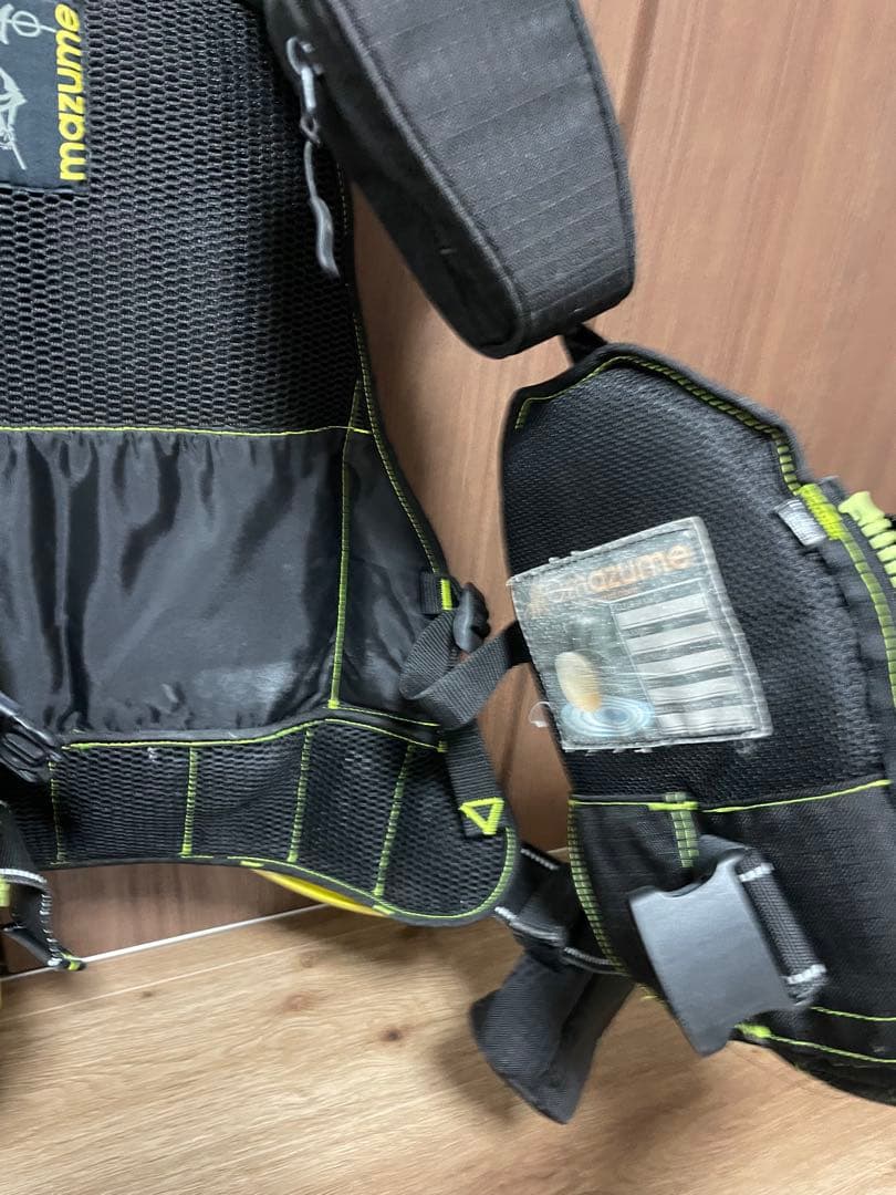 マズメ　ライフジャケット　ウェーディング