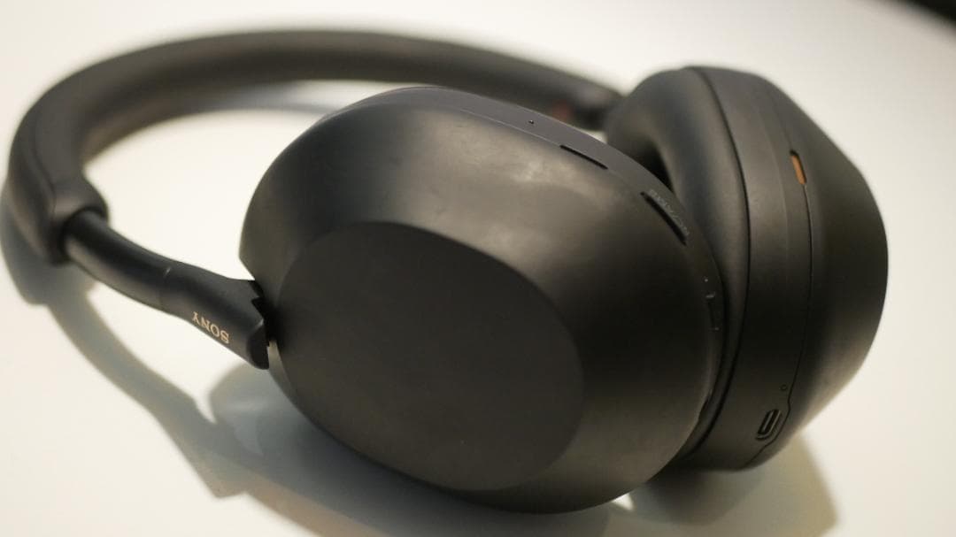 ソニー WH-1000XM5/使用頻度少なめ/動作確認済み/清掃して発送