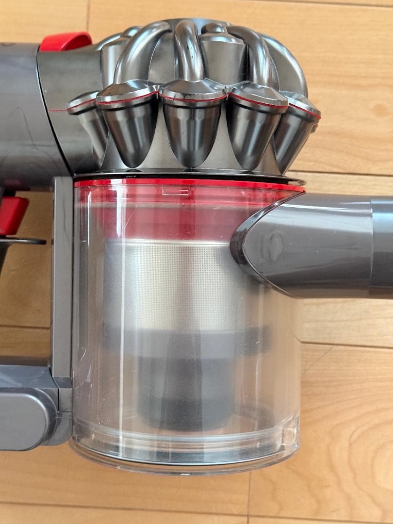 Dyson V8 SV10 Fluffy SV10 ダイソン 掃除機