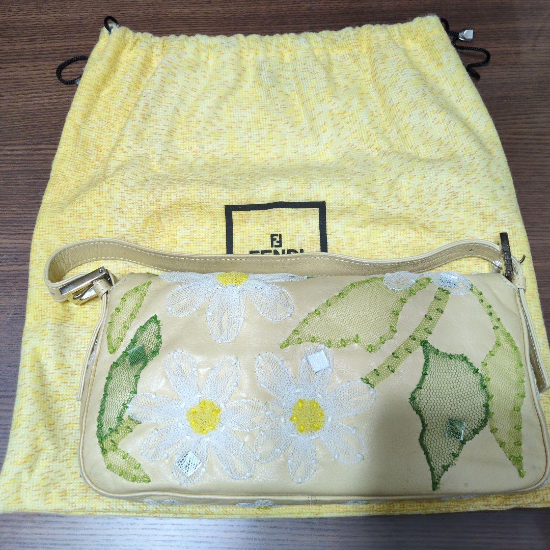 FENDI 花柄刺繍 ハンドバッグ